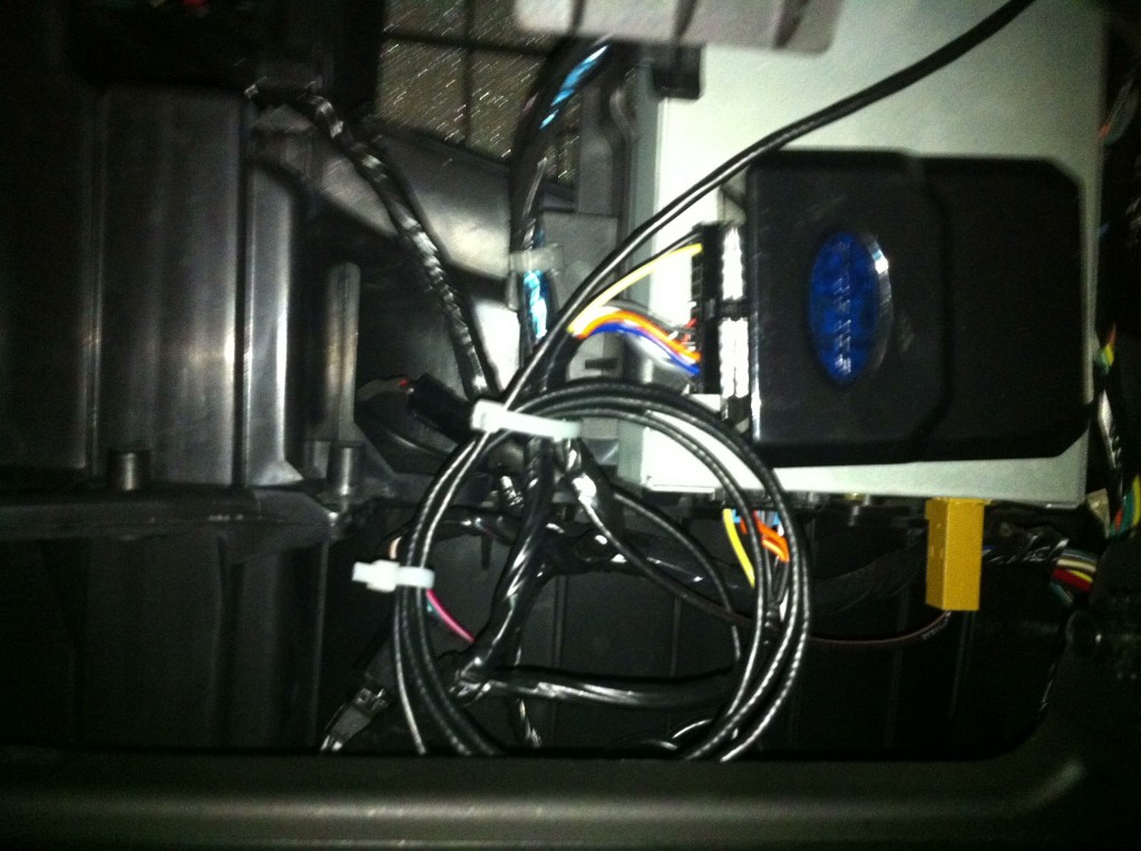 Scosche BlueFusion installed in a Cadillac Escalade Scosche BlueFusion installed in a Cadillac Escalade